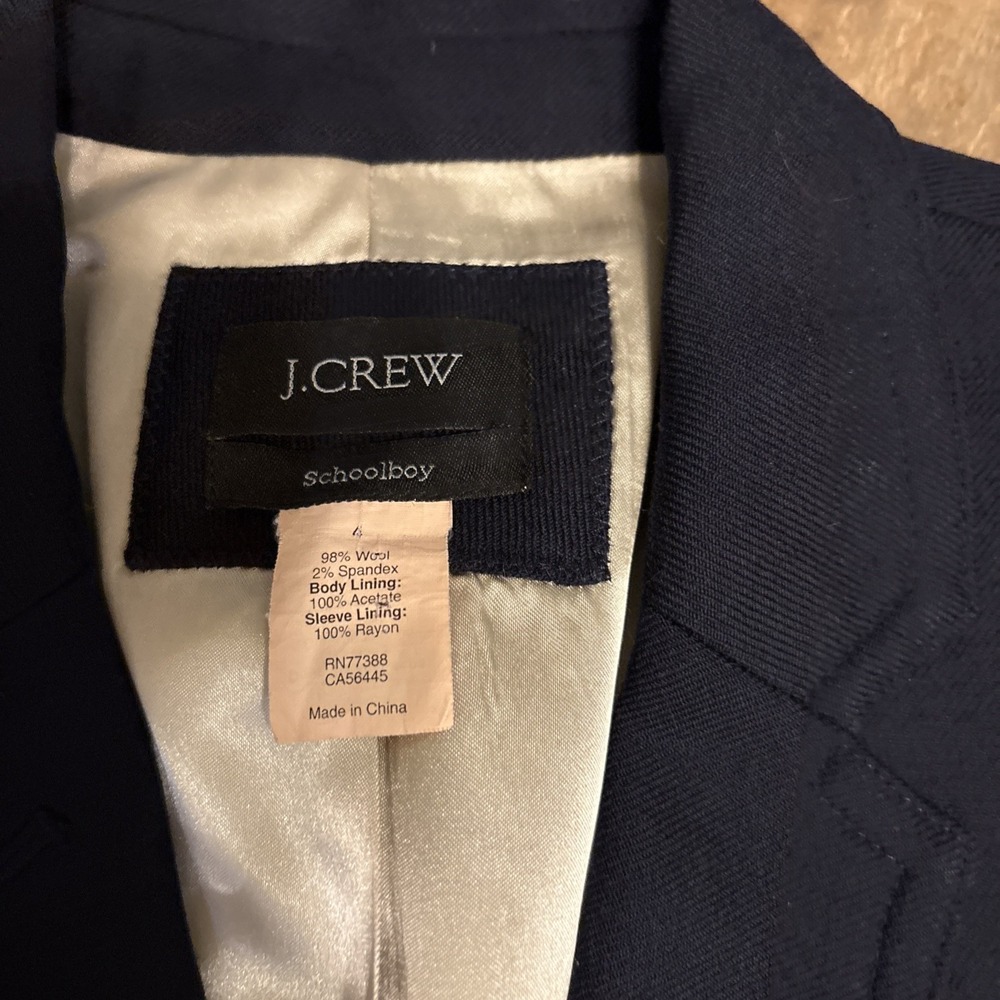J Crew Original Schoolboy Blazer Womens Preppy Gold Button Wool Size 4 Navy - Picture 5 of 8